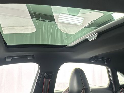 Used 2018 Audi RS 3 w/ Dynamic Plus Package image 35