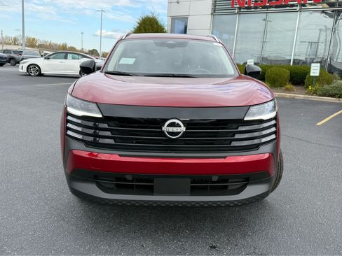 Used 2026 Nissan Kicks SV w/ SV Premium Package AWD/4WD image 2