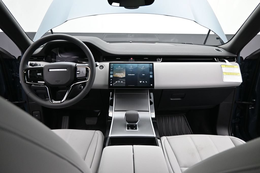 New 2026 Land Rover Range Rover Evoque S AWD/4WD image 19