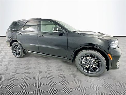 New 2026 Dodge Durango GT image 3