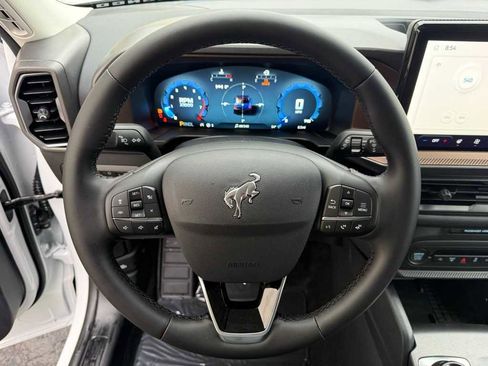 New 2025 Ford Bronco Sport Outer Banks image 2