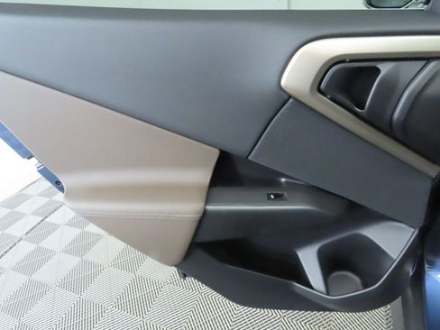 Certified 2025 BMW X3 xDrive30i w/ Premium Package image 28