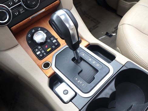 Used 2010 Land Rover LR4 HSE AWD/4WD image 37