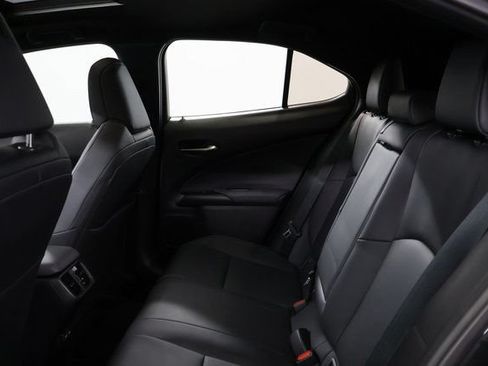 Used 2024 Lexus UX 250h FWD image 29