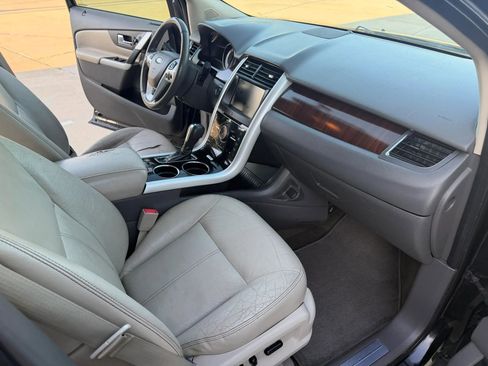 Used 2014 Ford Edge Limited w/ Driver Entry Package FWD image 22
