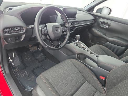 Certified 2025 Honda HR-V Sport image 15