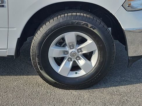 Certified 2022 RAM 1500 Classic SLT image 27