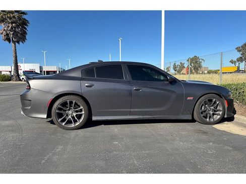 Used 2021 Dodge Charger Scat Pack image 7