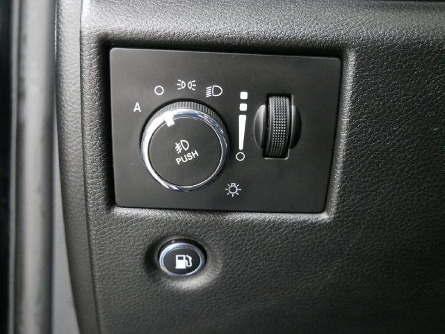 Used 2017 Jeep Grand Cherokee Summit AWD/4WD image 25