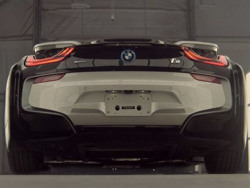 Used 2015 BMW i8 AWD/4WD image 5