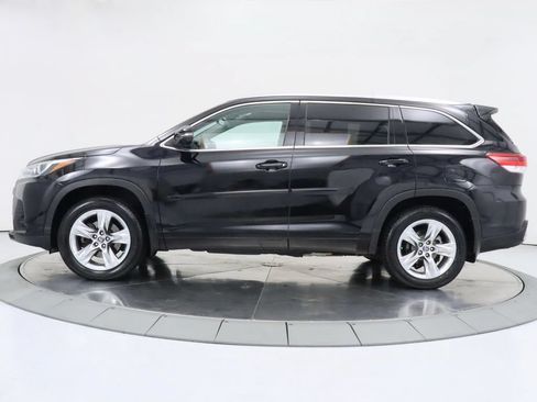 Used 2018 Toyota Highlander Limited w/ Protection Package #3 AWD/4WD image 2