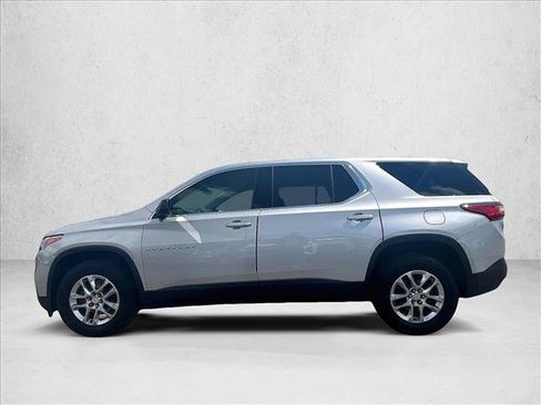 Used 2021 Chevrolet Traverse LS FWD image 6