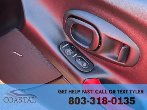 Used 2004 Chevrolet Corvette Coupe w/ Preferred Equipment Group image 22