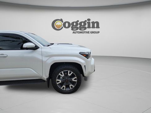 Certified 2025 Toyota 4Runner TRD Sport Premium RWD image 30