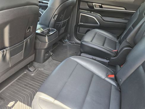 Certified 2024 Kia Telluride S w/ S Sunroof Package FWD image 30