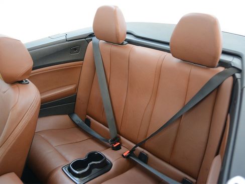 Used 2016 BMW 228i Convertible image 26