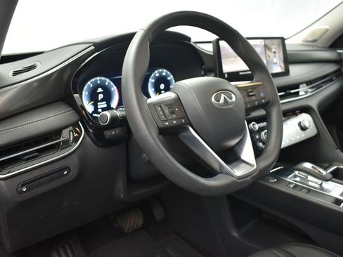 Certified 2025 INFINITI QX60 Luxe image 12