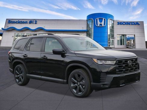 New 2026 Honda Pilot Sport image 7