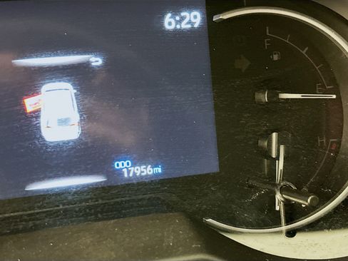 Used 2025 Toyota RAV4 LE image 19