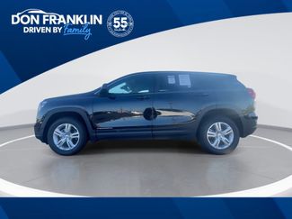 Used 2024 GMC Terrain SLE video 1