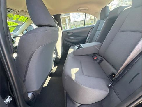 Used 2023 Toyota Corolla LE image 13