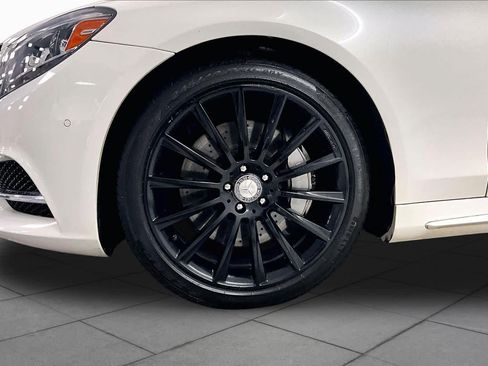 Used 2017 Mercedes-Benz S 550 4MATIC Sedan image 11