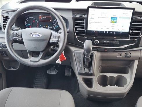 Used 2024 Ford Transit 350 XLT image 27