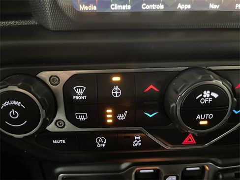 Used 2022 Jeep Gladiator Overland w/ Popular Equipment Package image 31