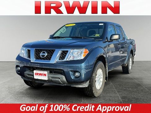 Used 2019 Nissan Frontier SV image 1