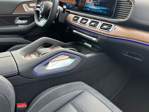 New 2026 Mercedes-Benz GLE 53 AMG 4MATIC image 15