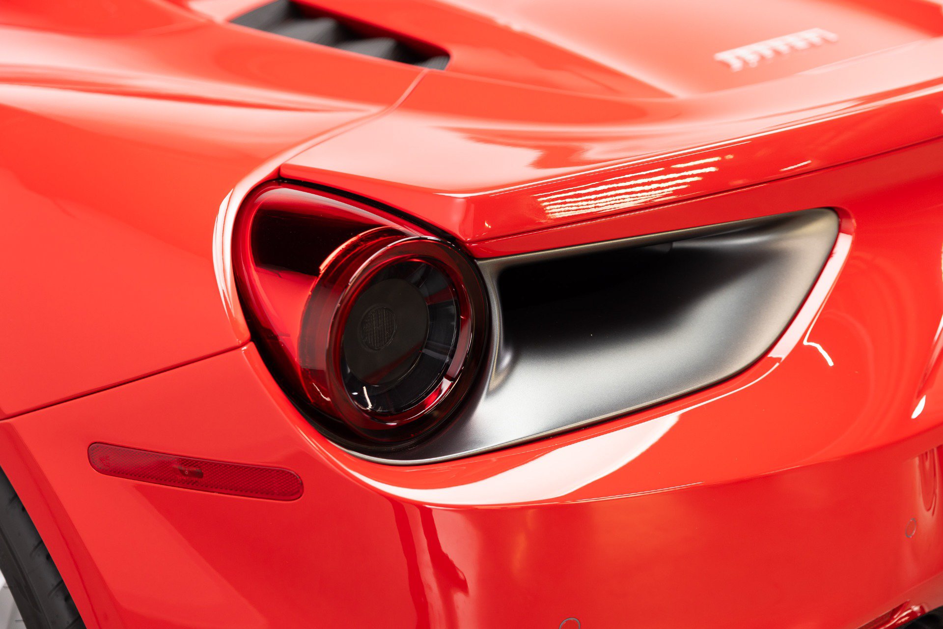 Certified 2019 Ferrari 488 Spider RWD image 48