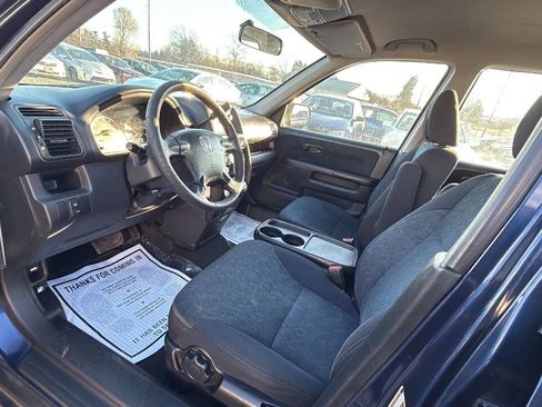 Used 2005 Honda CR-V LX image 9