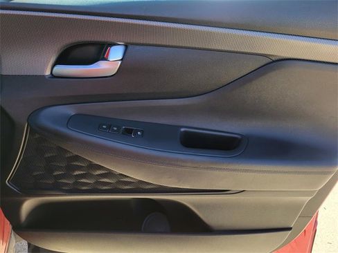 Used 2020 Hyundai Santa Fe SEL image 6