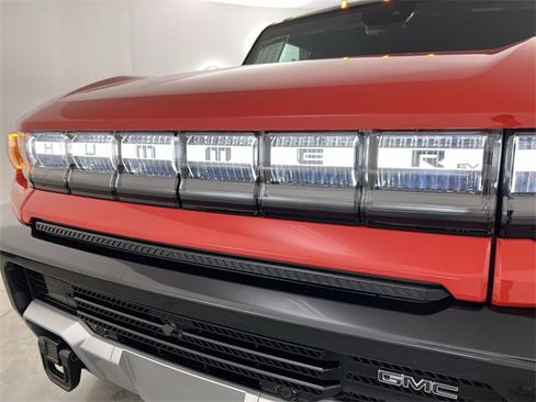 Used 2025 GMC Hummer EV 3X image 31