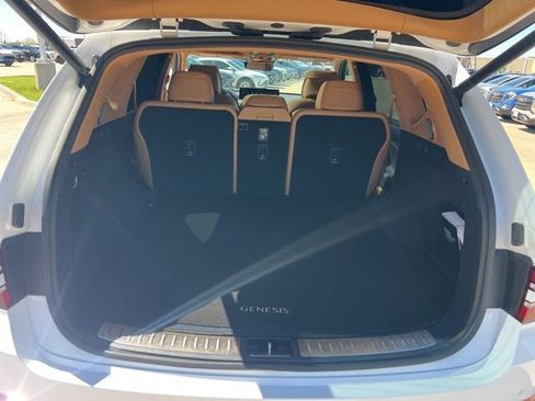 Used 2021 Genesis GV80 2.5T w/ Prestige Package 04 image 8