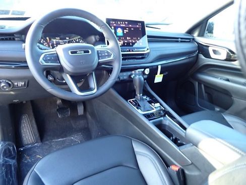 New 2026 Jeep Compass Limited image 16