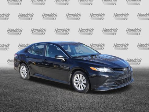 Used 2019 Toyota Camry LE w/ Audio Package image 2
