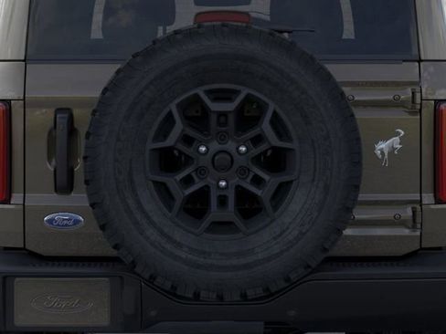 New 2026 Ford Bronco Badlands image 23