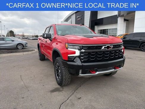 Used 2024 Chevrolet Silverado 1500 ZR2 AWD/4WD image 3