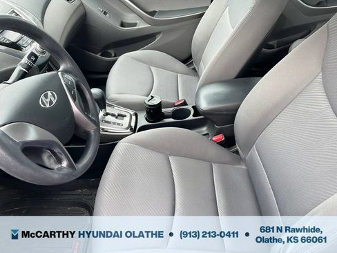 Used 2013 Hyundai Elantra GLS FWD image 3