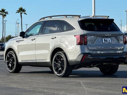 Used 2024 Kia Sorento SX image 6
