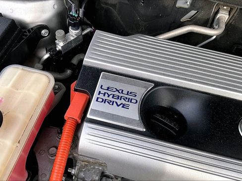 Used 2016 Lexus NX 300h AWD w/ Premium Package image 33