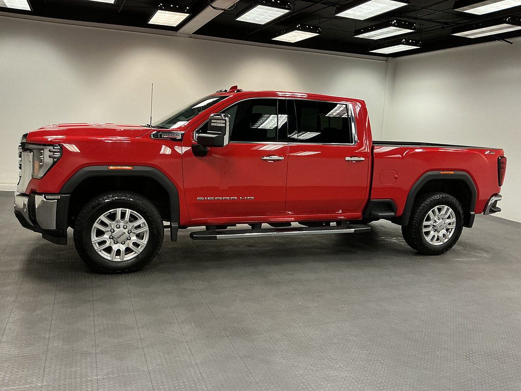 Used 2024 GMC Sierra 2500 SLT w/ SLT Premium Package AWD/4WD image 2