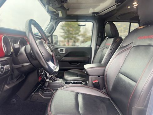 Used 2021 Jeep Wrangler Unlimited Rubicon w/ Uconnect 4C Nav & Sound Group image 16