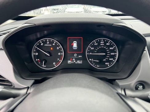 Used 2024 Subaru Crosstrek 2.0i Premium image 18