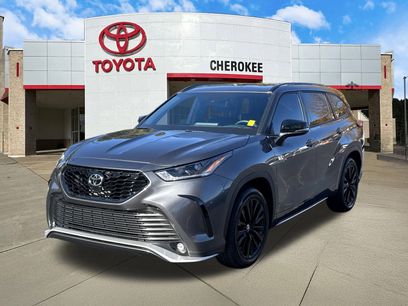 Used 2023 Toyota Highlander XSE