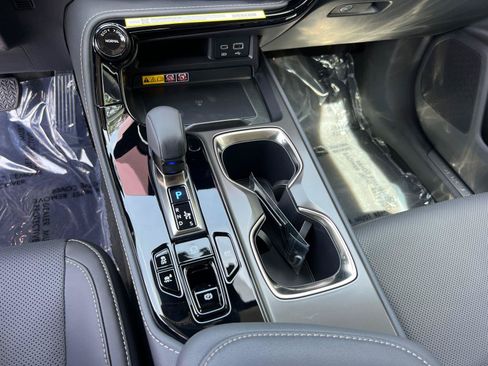 New 2026 Lexus NX 350h AWD w/ Luxury Package image 25