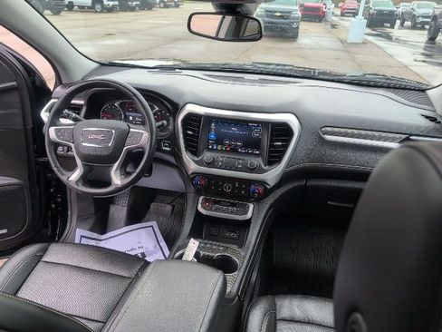 Used 2022 GMC Acadia SLT w/ Elevation Edition image 32