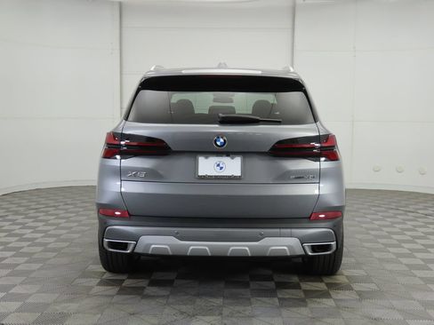 Certified 2026 BMW X5 sDrive40i w/ Parking Assistance Package RWD image 7