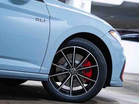 New 2026 Volkswagen Jetta GLI Autobahn FWD image 7